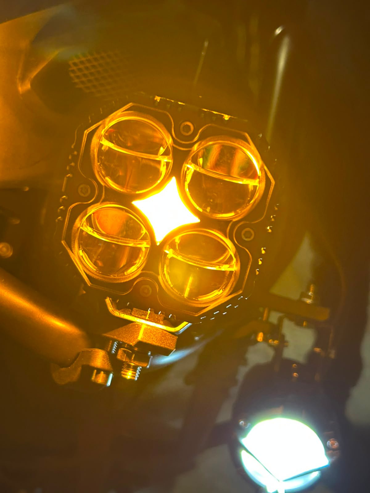 Exploradora Proyector X4 Pro - Image 2